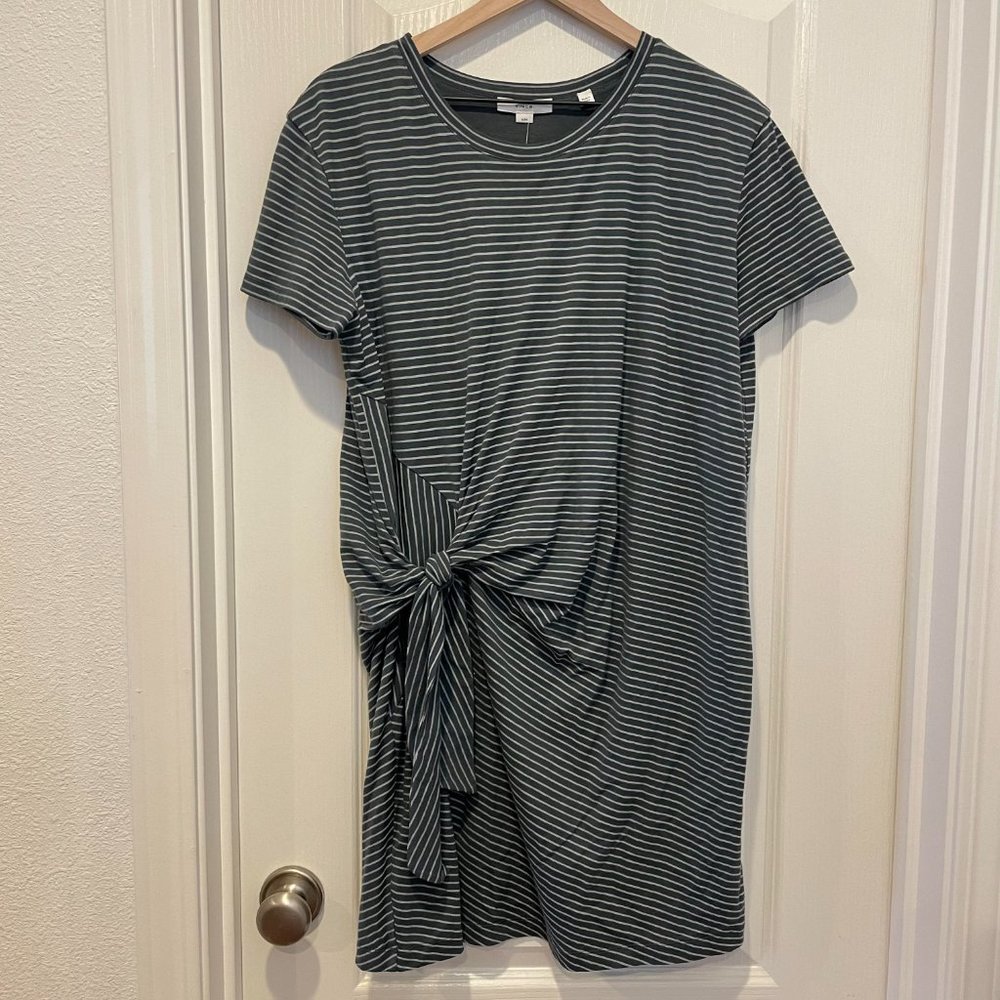 VINCE women's t-shirt, medium